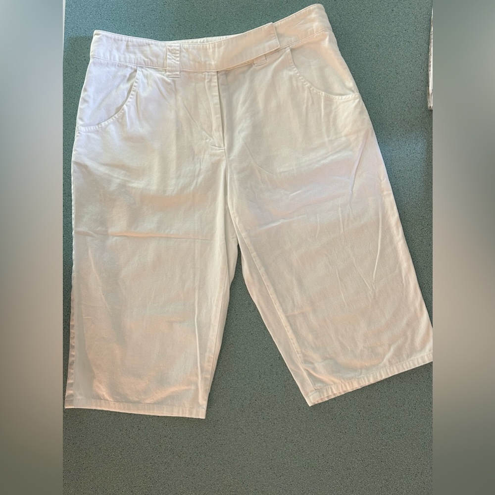 Garnet Hill Pants Womens Size 08. White Cropped Capris / Bermuda Shorts Wide Leg